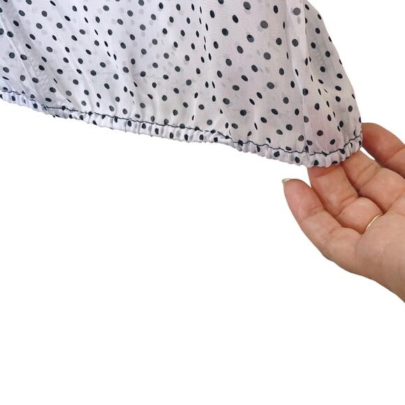 Bisou Bisou Shirt Womens Size M Polka Dot Black/White Sleeveless Elastic Hem - Picture 7 of 11
